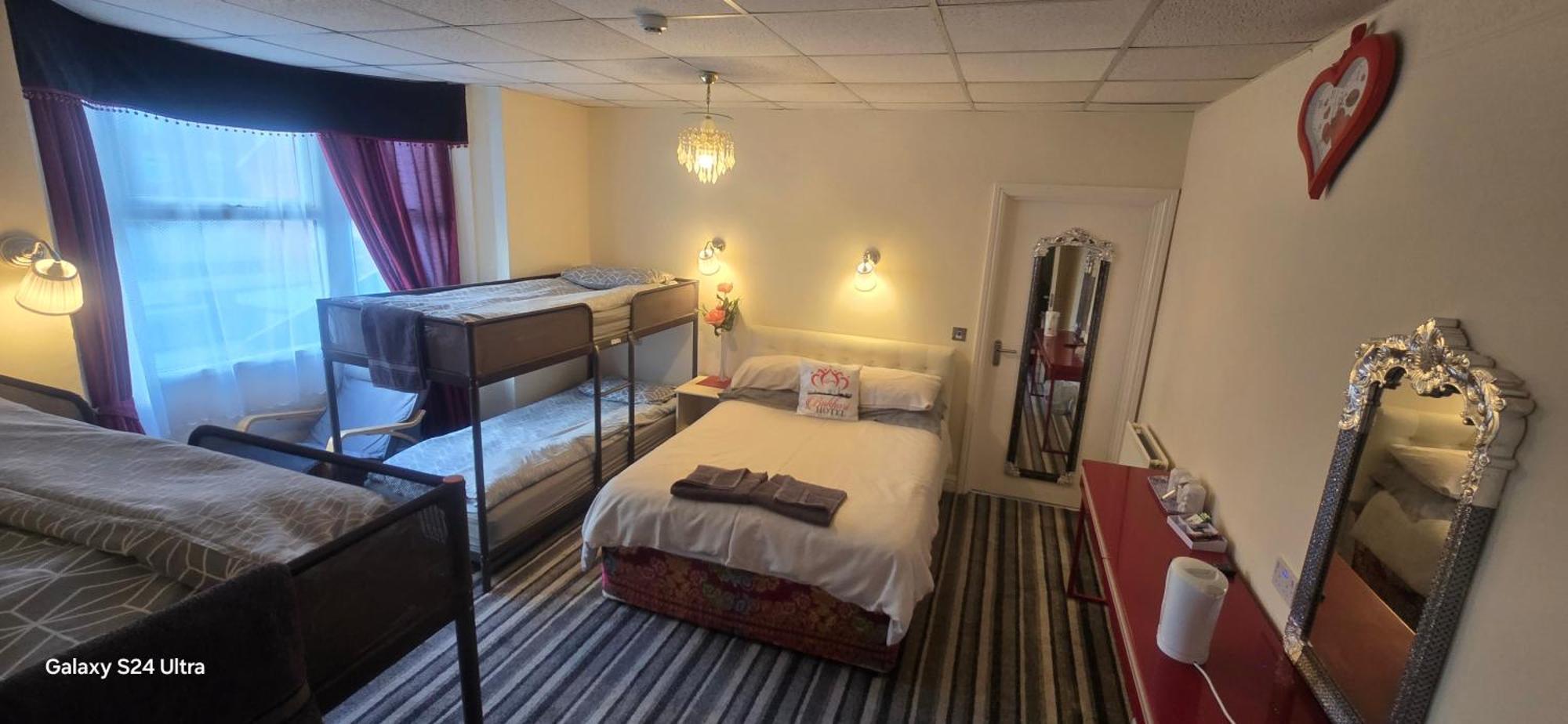 Bukhari Hotel Blackpool Kültér fotó